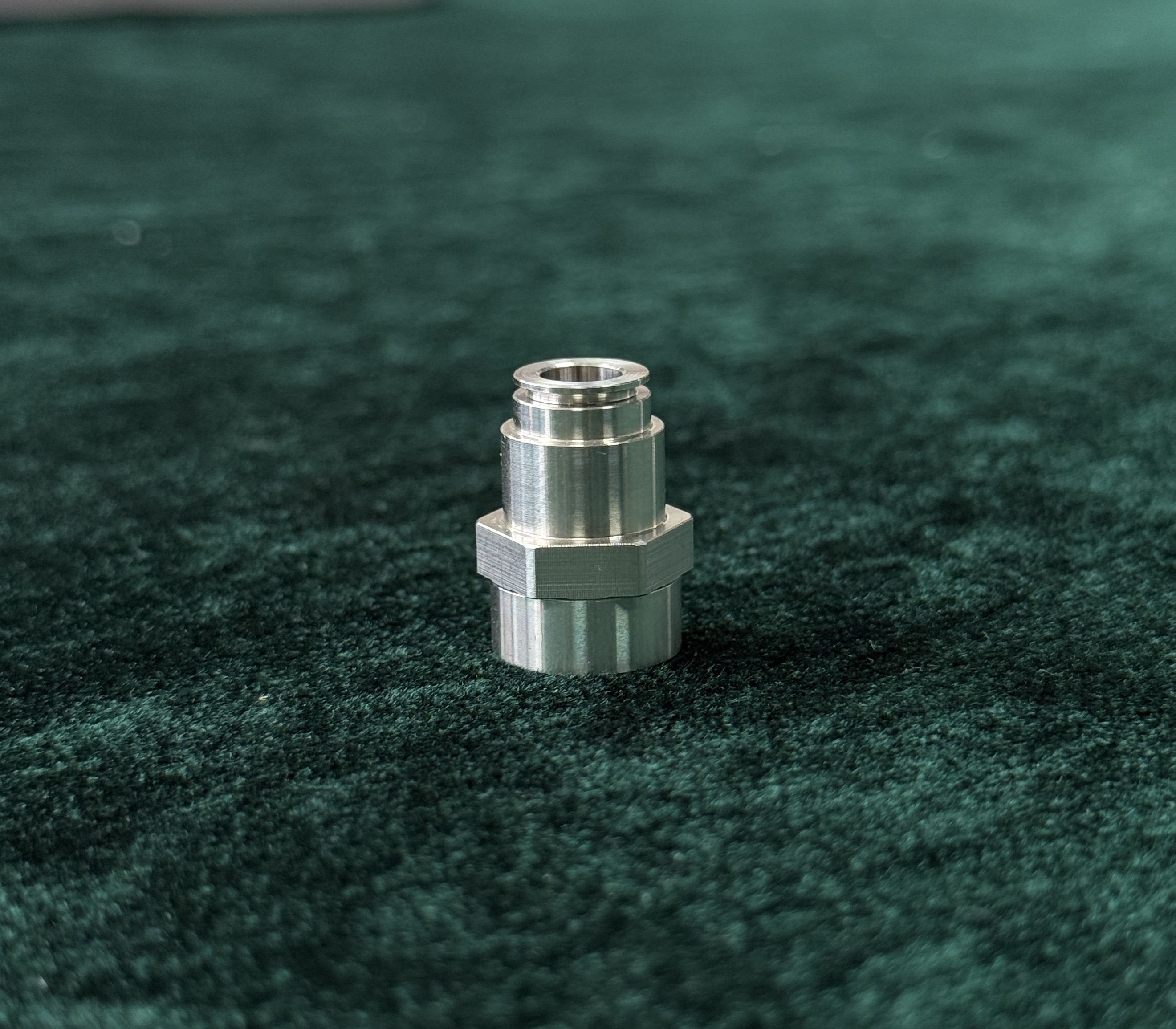 SS 304L Liquid Cooling Quick Disconnect for New Energy from CNC Machining